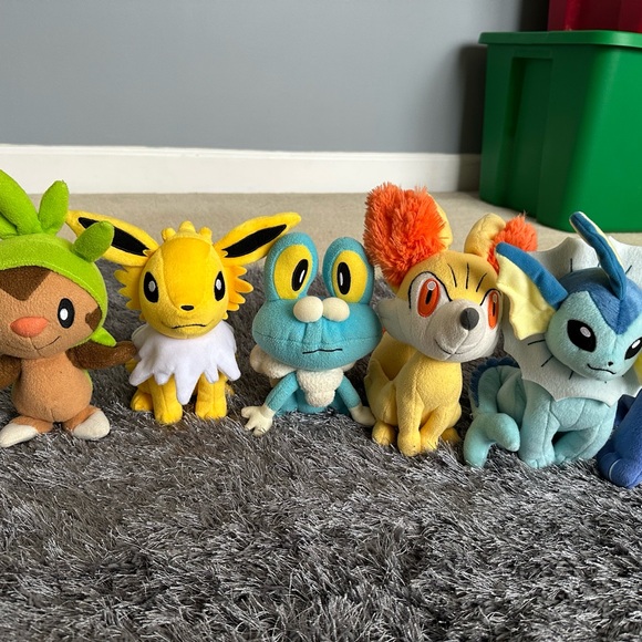 Colorful Plush Toy Set - Picture 3 of 3